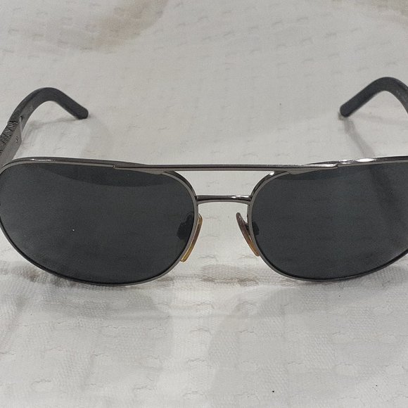 Burberry Designer Sunglasses - Picture 2 of 8